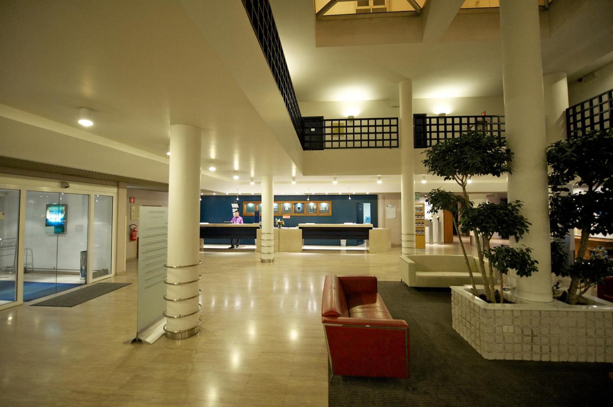 Novotel Firenze Nord Aeroporto Sesto Fiorentino Exterior foto