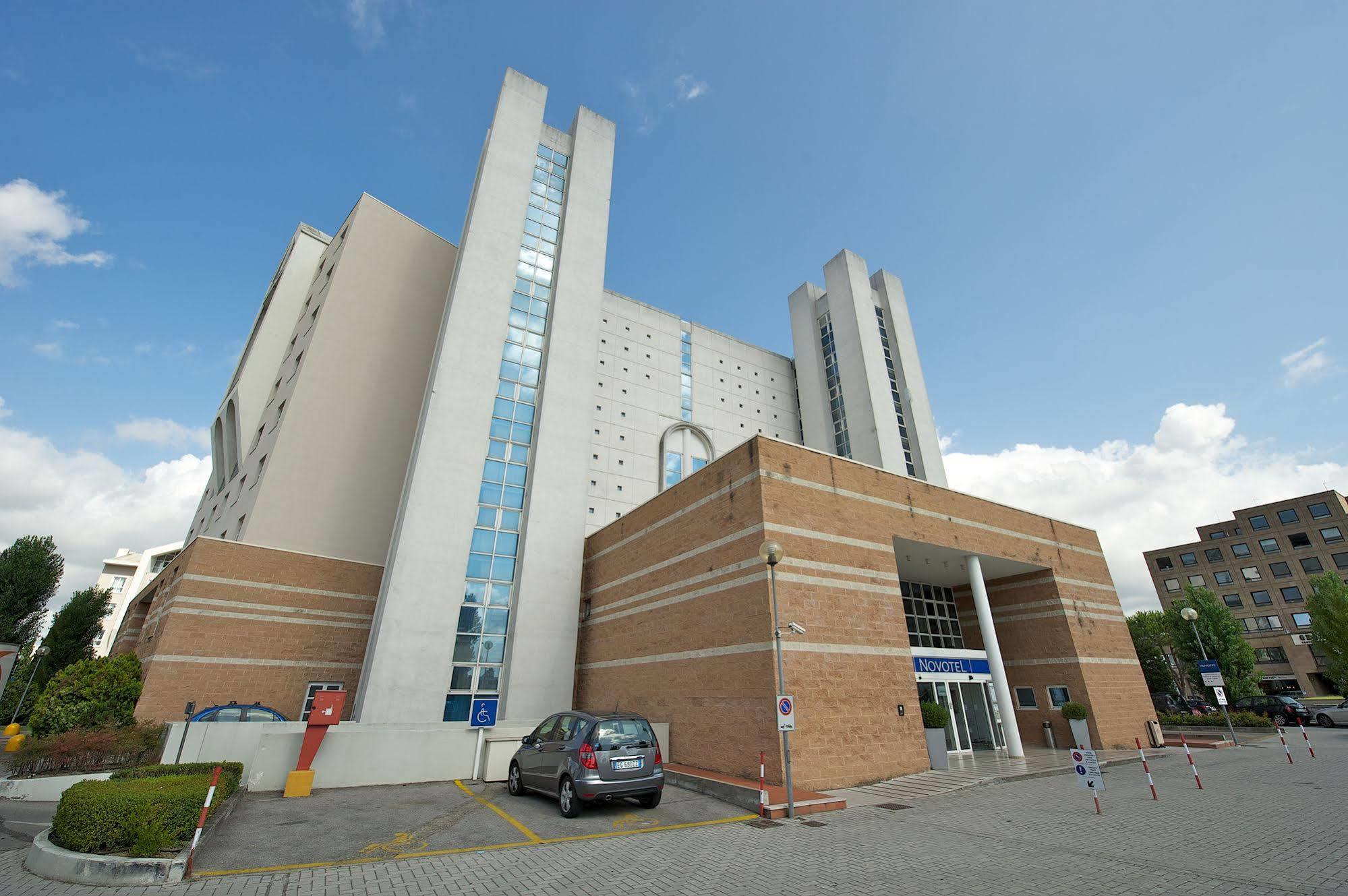 Novotel Firenze Nord Aeroporto Sesto Fiorentino Exterior foto
